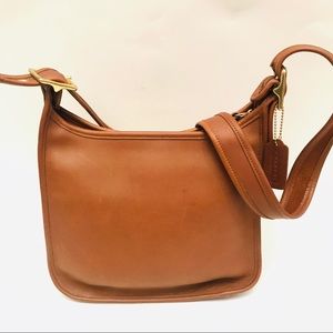 COACH Vintage Brown Leather Crossbody Brass 9966